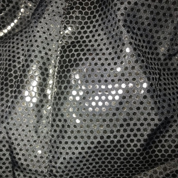 Nike Dri Fit Shorts - Picture 7 of 8